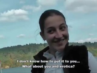 Kisérőnő megáll - igazi cseh hitchhiker lenka szar