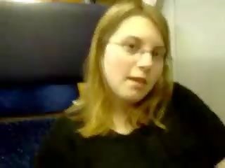 19 année vieux blond masturbe en une train