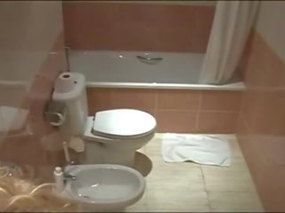 Gizli camara seductress banyo mastürbasyon